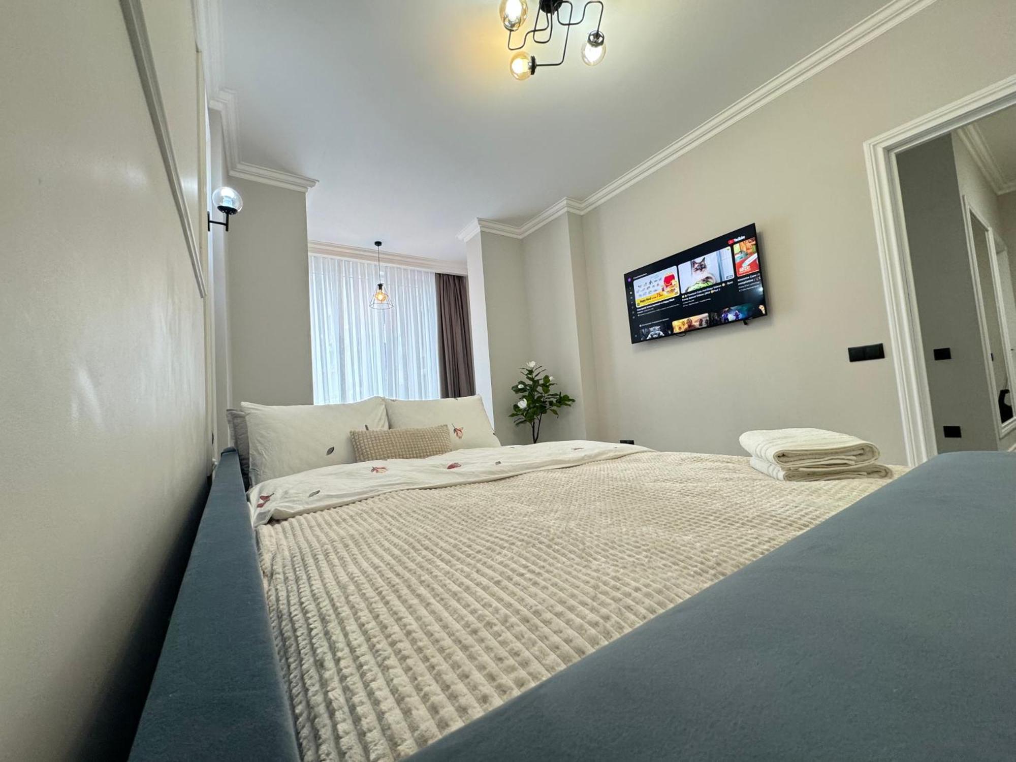 Two Bedroom Apartment In The Center, With Parking, Address Avram Iancu 32 Chisinau Exterior photo
