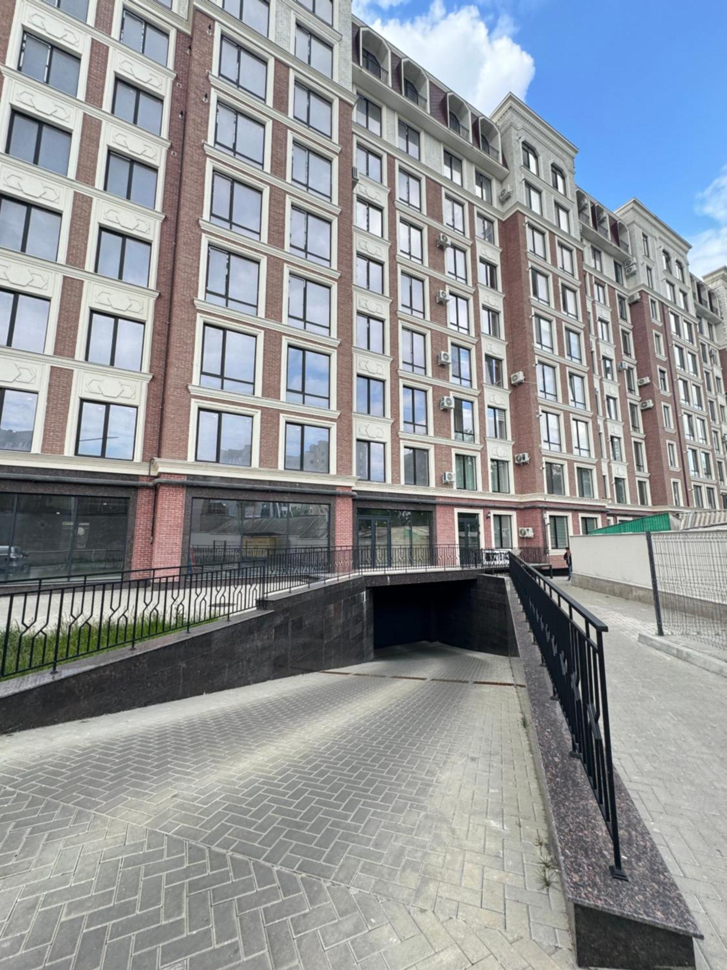 Two Bedroom Apartment In The Center, With Parking, Address Avram Iancu 32 Chisinau Exterior photo