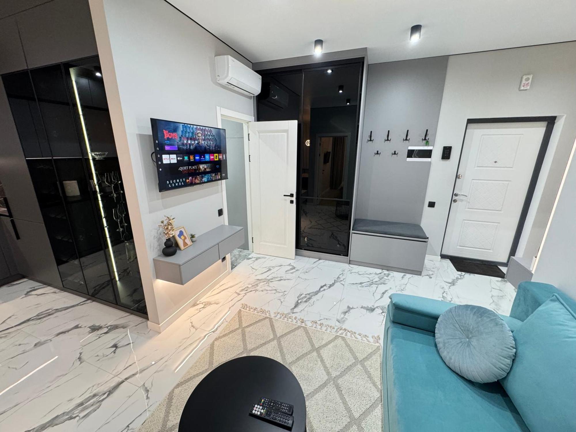 Two Bedroom Apartment In The Center, With Parking, Address Avram Iancu 32 Chisinau Exterior photo
